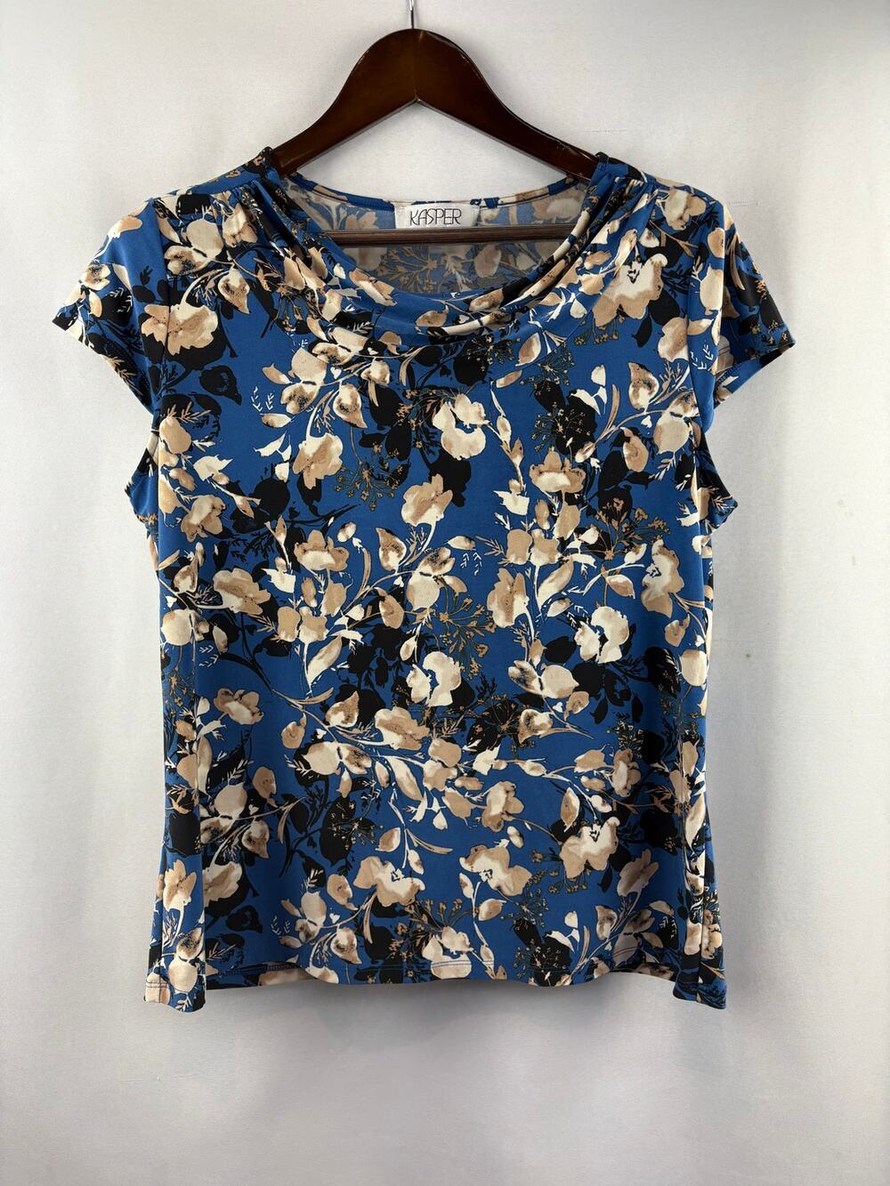 Women’s Kasper Large Blue Floral Short Sleeve Blouse